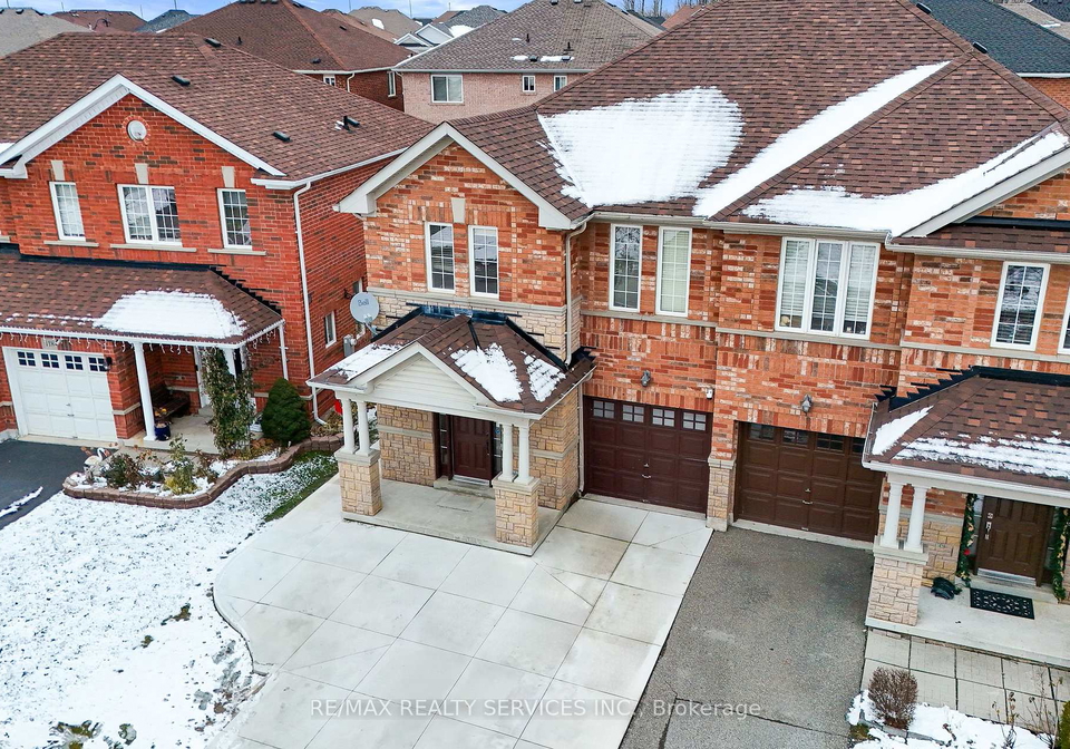 120-bushmill-circle-brampton-ontario-w12600544