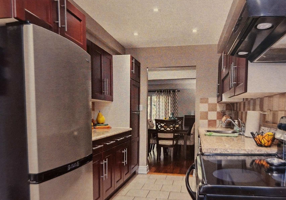 1160-walden-circle-mississauga-ontario-w12600864