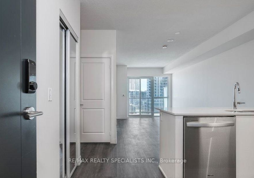 15-watergarden-drive-mississauga-ontario-w12600870