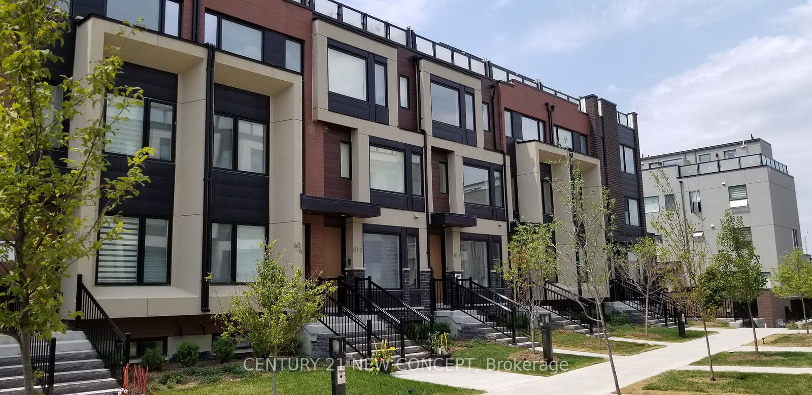 60-thomas-mulholland-drive-york-ontario-w12601036