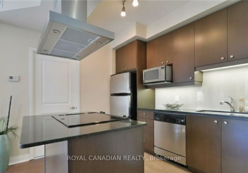 50-absolute-avenue-mississauga-ontario-w12601752
