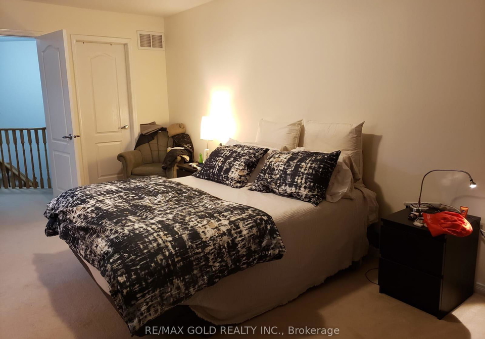 68-harpreet-circle-etobicoke-ontario-w12602026