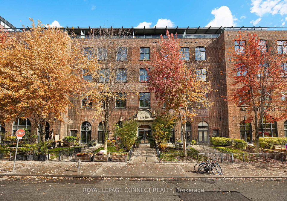 363-sorauren-avenue-toronto-ontario-w12602040