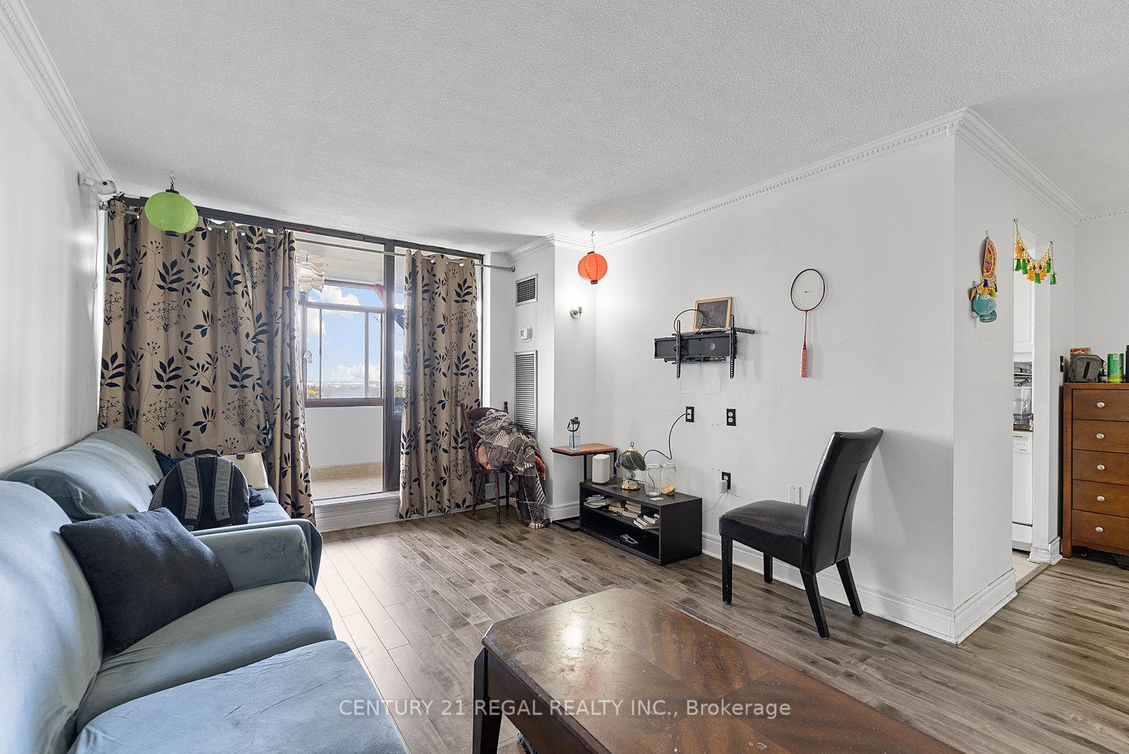 18-knightsbridge-road-brampton-ontario-w12602248