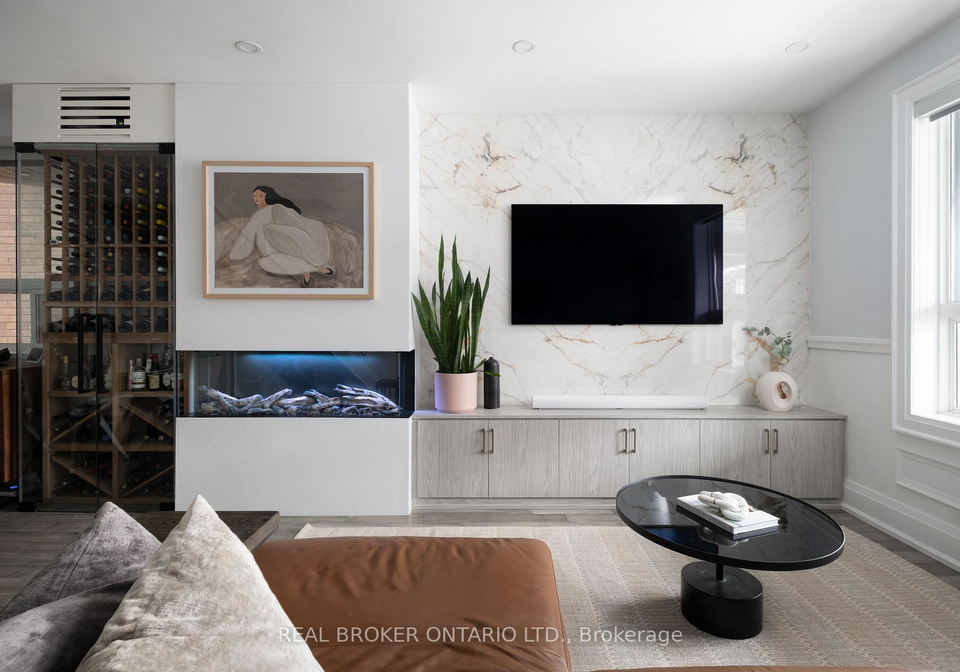 1059-saint-clarens-avenue-toronto-ontario-w12602400