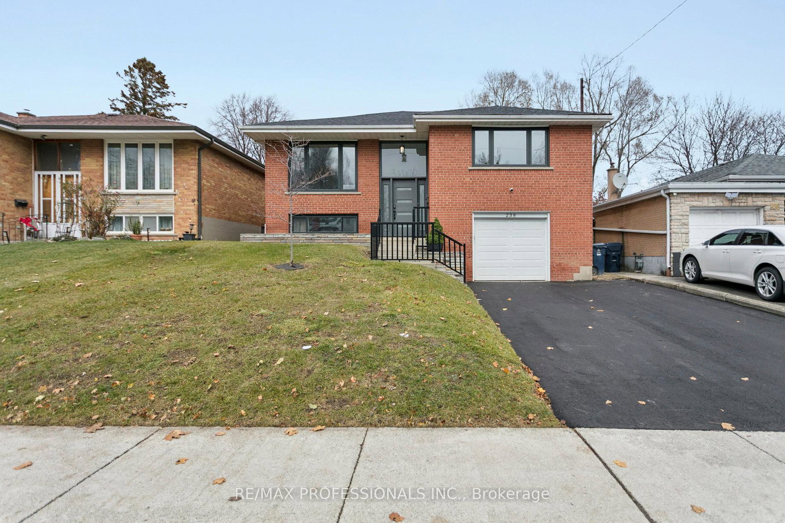 238-elmhurst-drive-etobicoke-ontario-w12602496