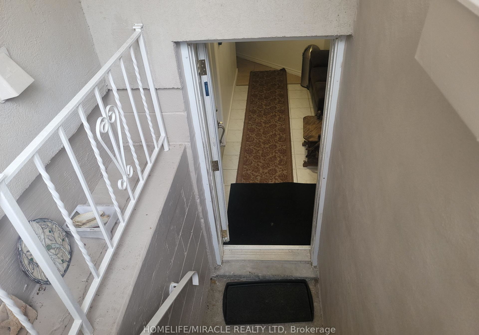 1252-hillhurst-road-oakville-ontario-w12602542