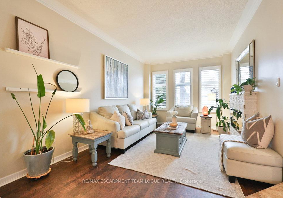 4103-montrose-crescent-burlington-ontario-w12602714