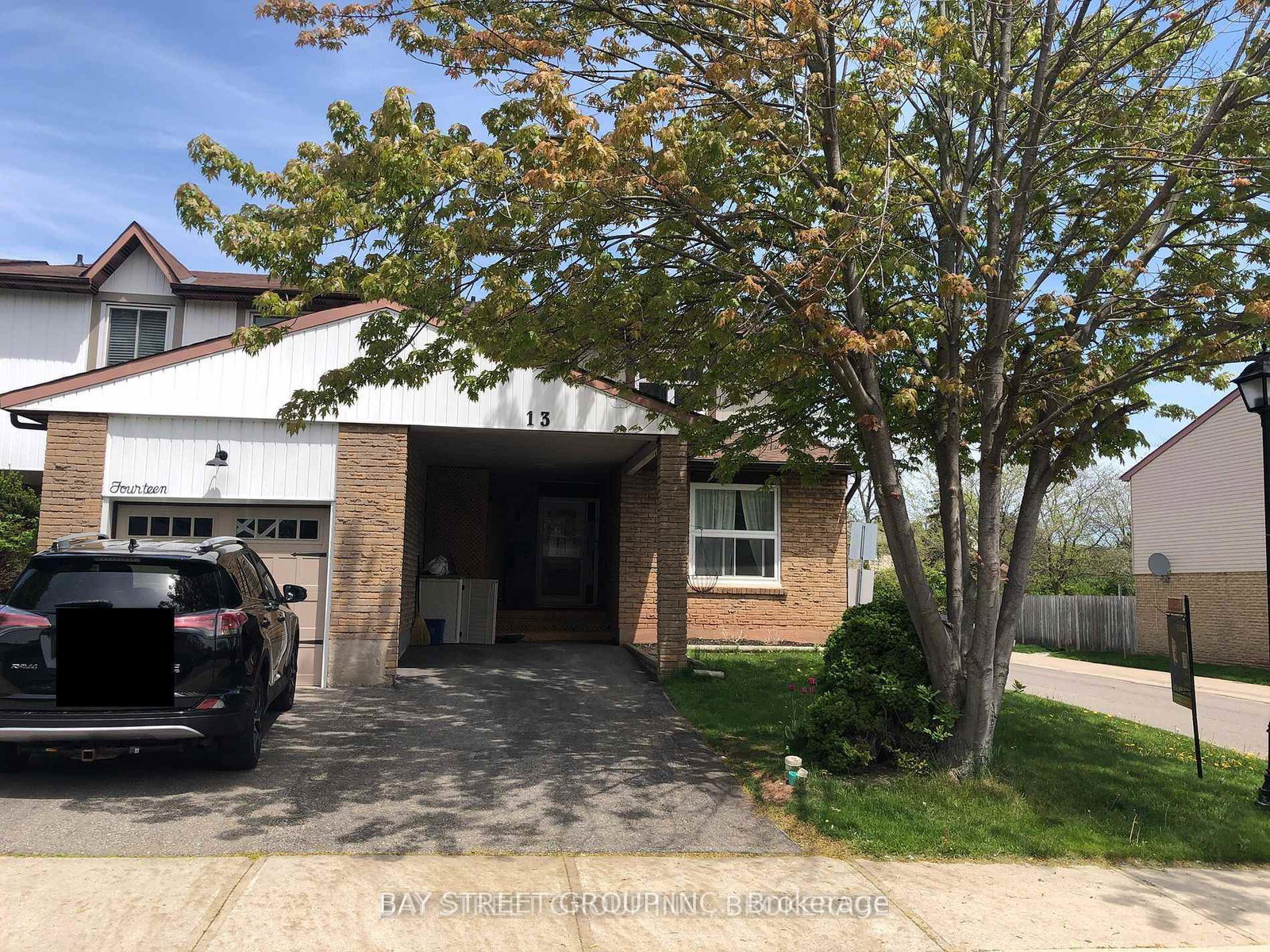 1550-grosvenor-street-oakville-ontario-w12603152