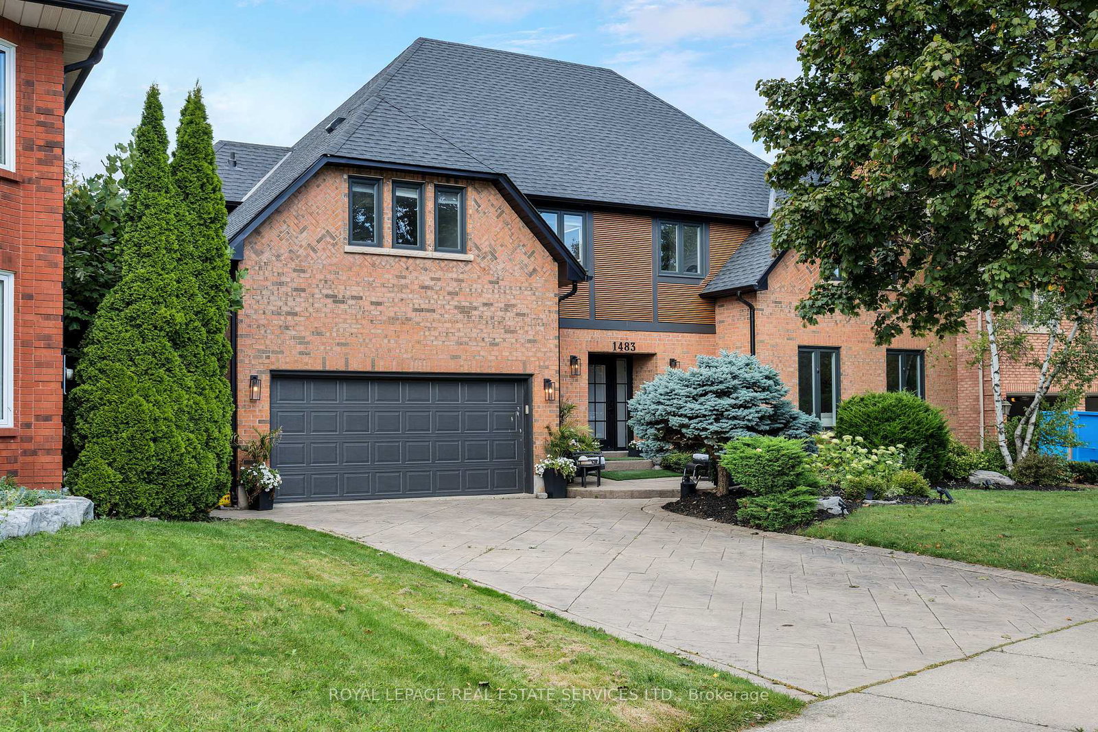 1483-the-links-drive-oakville-ontario-w12603514