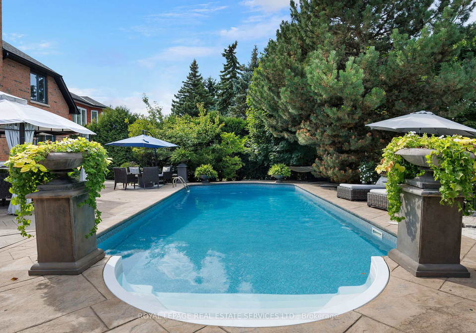 1483-the-links-drive-oakville-ontario-w12603514