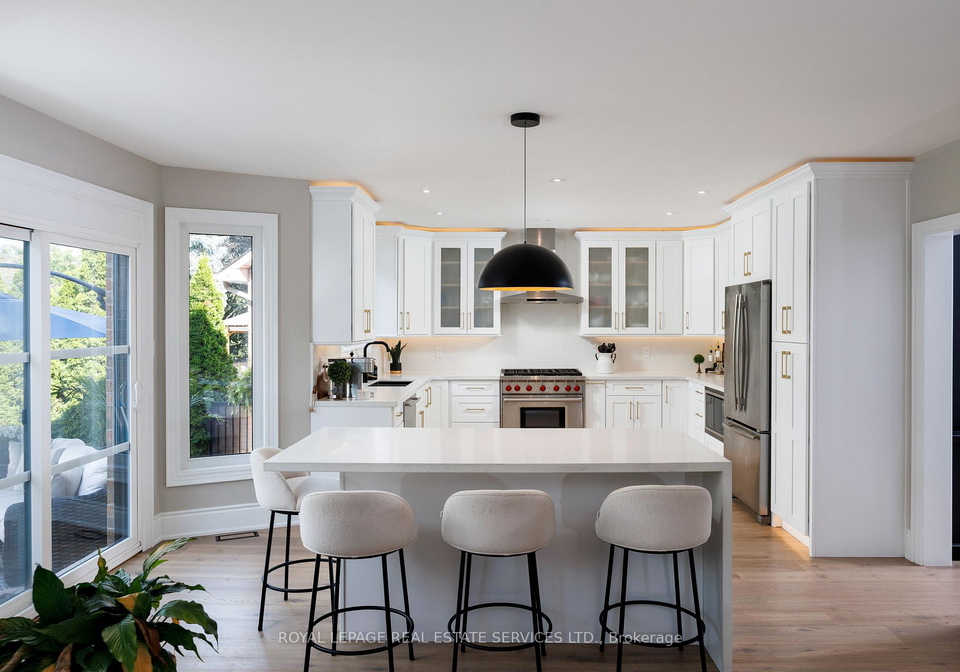 1483-the-links-drive-oakville-ontario-w12603514