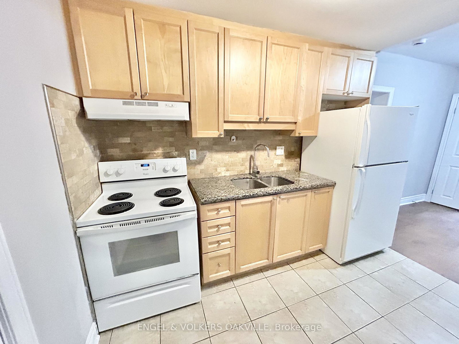 15-thirty-third-street-etobicoke-ontario-w12604032