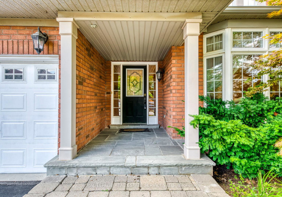 157-creek-path-avenue-oakville-ontario-w12604068