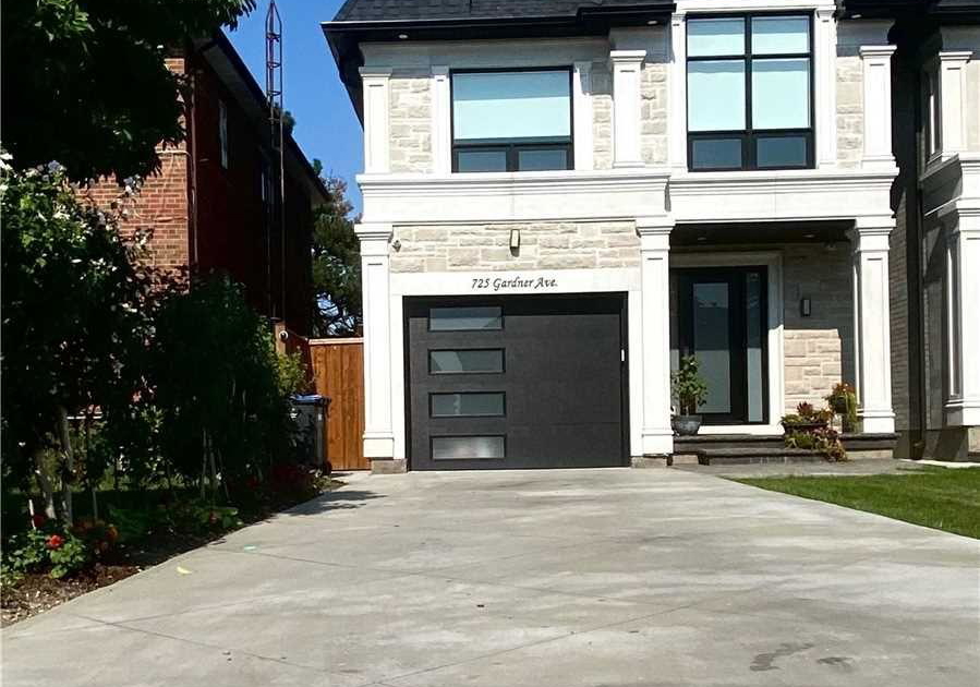 725-gardner-avenue-mississauga-ontario-w12604316
