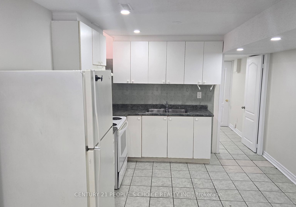 38-goreridge-crescent-brampton-ontario-w12605246