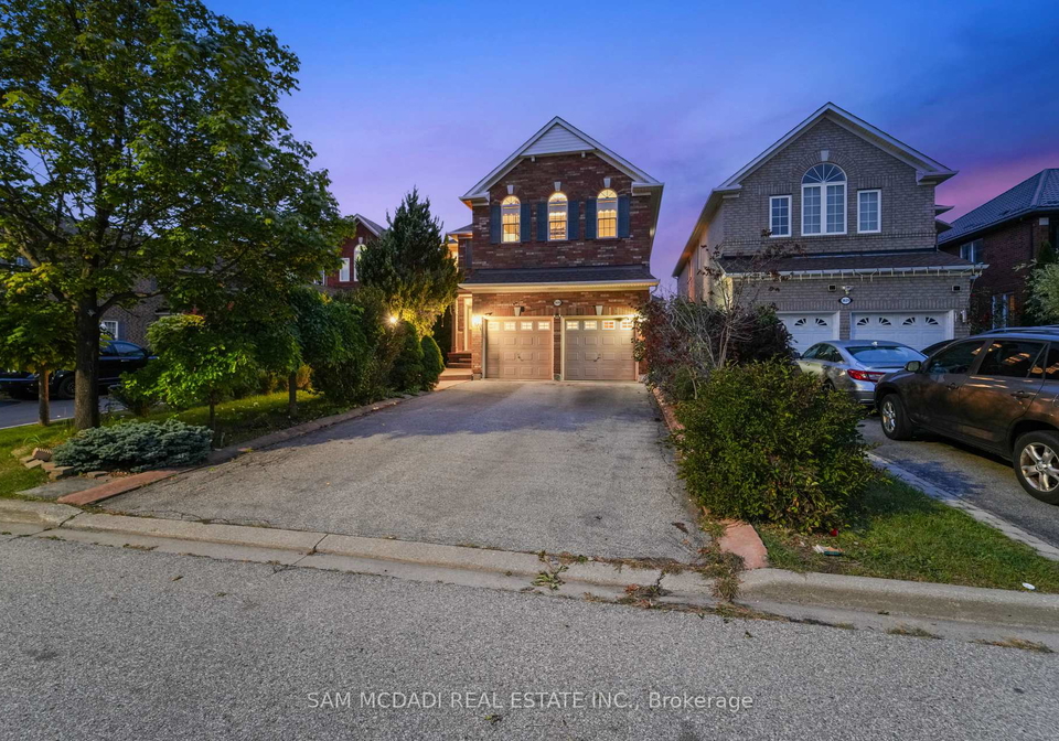3619-waterfall-crescent-mississauga-ontario-w12605660