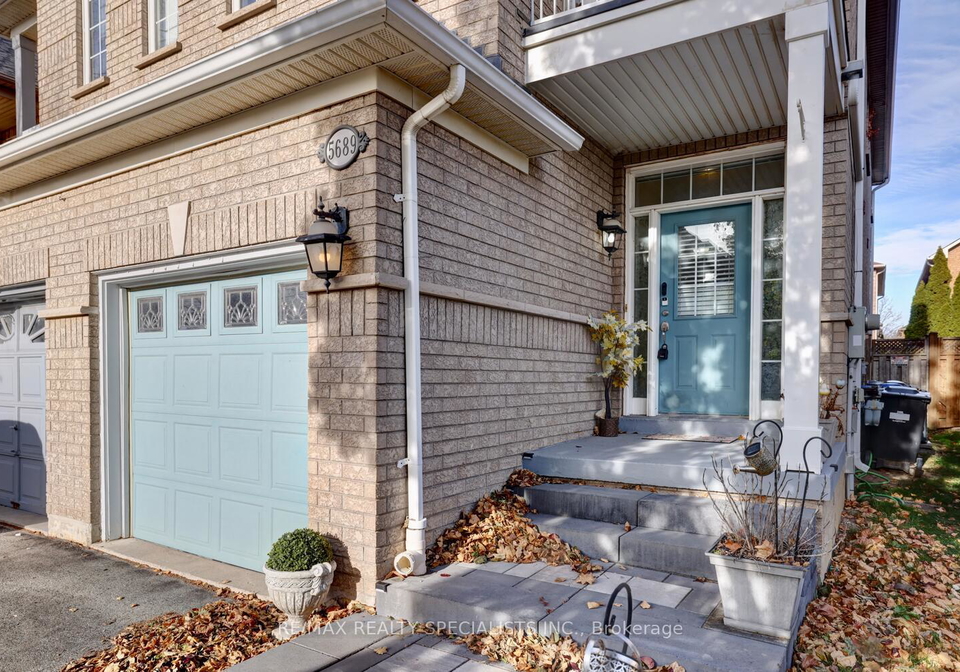 5689-longboat-avenue-mississauga-ontario-w12606164