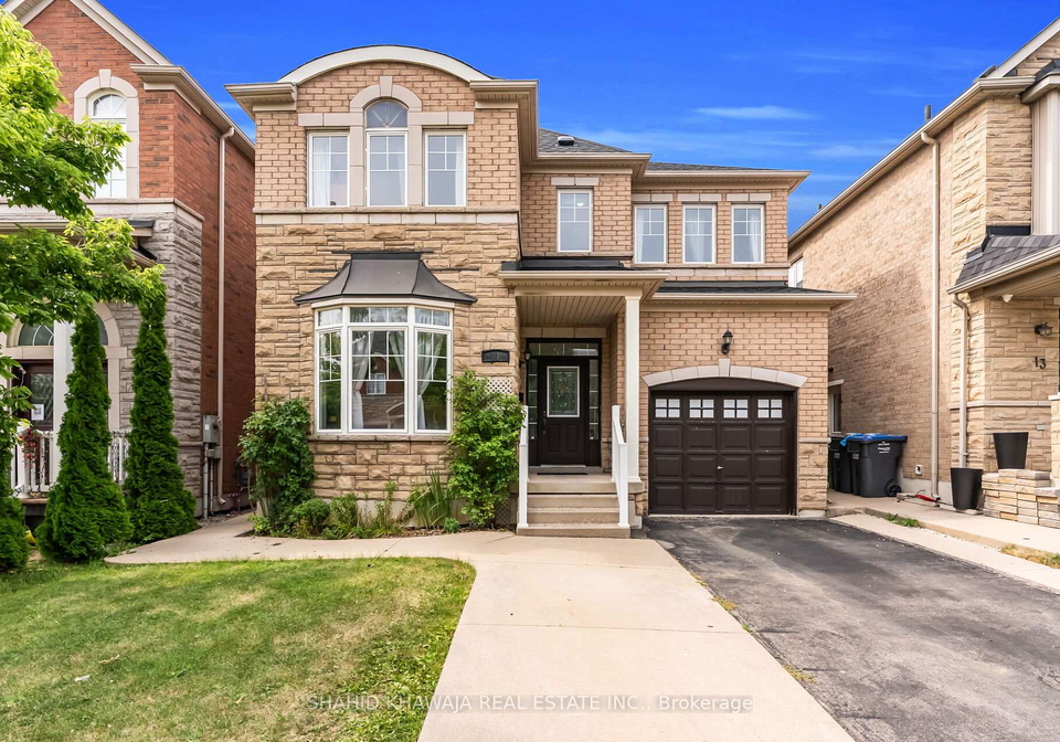 11-maddybeth-crescent-brampton-ontario-w12606248