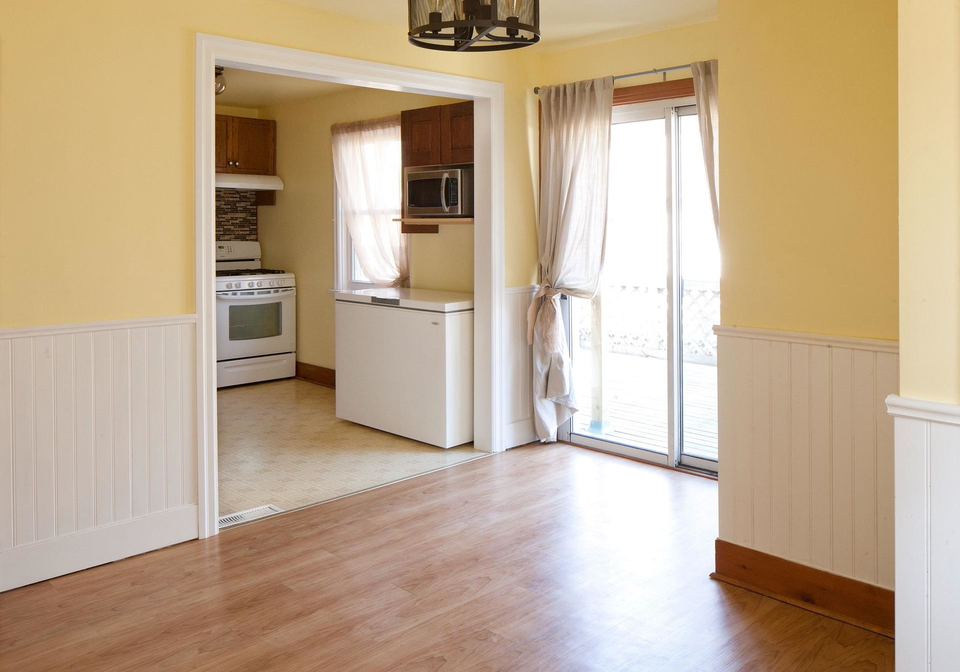 40-lippincott-street-w-north-york-ontario-w12606370