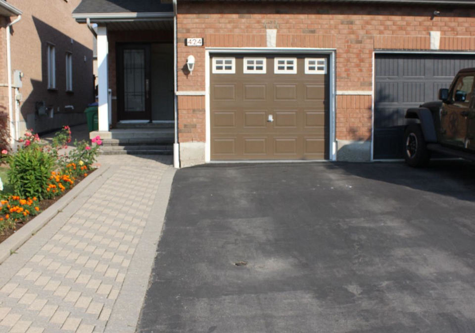 424-oaktree-circle-mississauga-ontario-w12606378