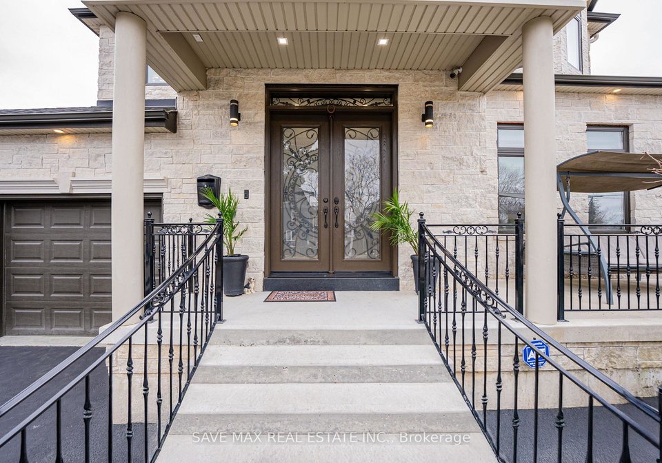 23-hillcrest-avenue-brampton-ontario-w12606438