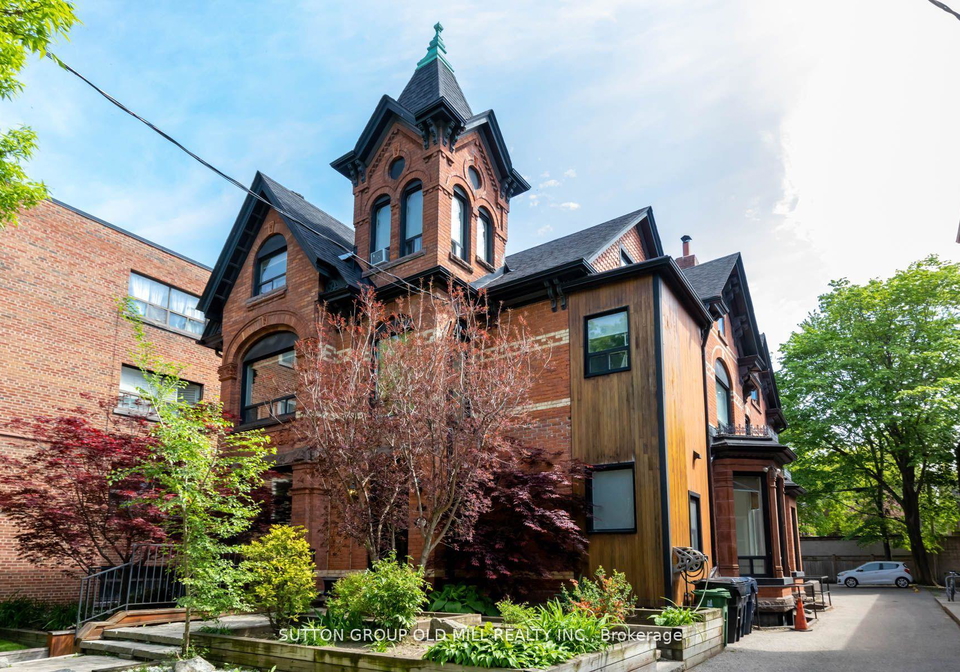 133-dunn-avenue-toronto-ontario-w12606488