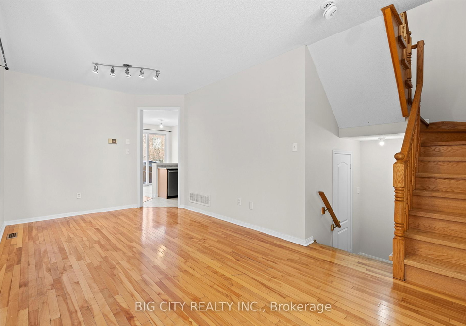 1419-weir-chase-mississauga-ontario-w12606490