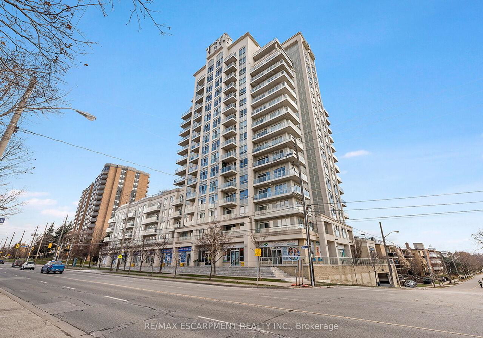 3865-lake-shore-boulevard-w-etobicoke-ontario-w12606560