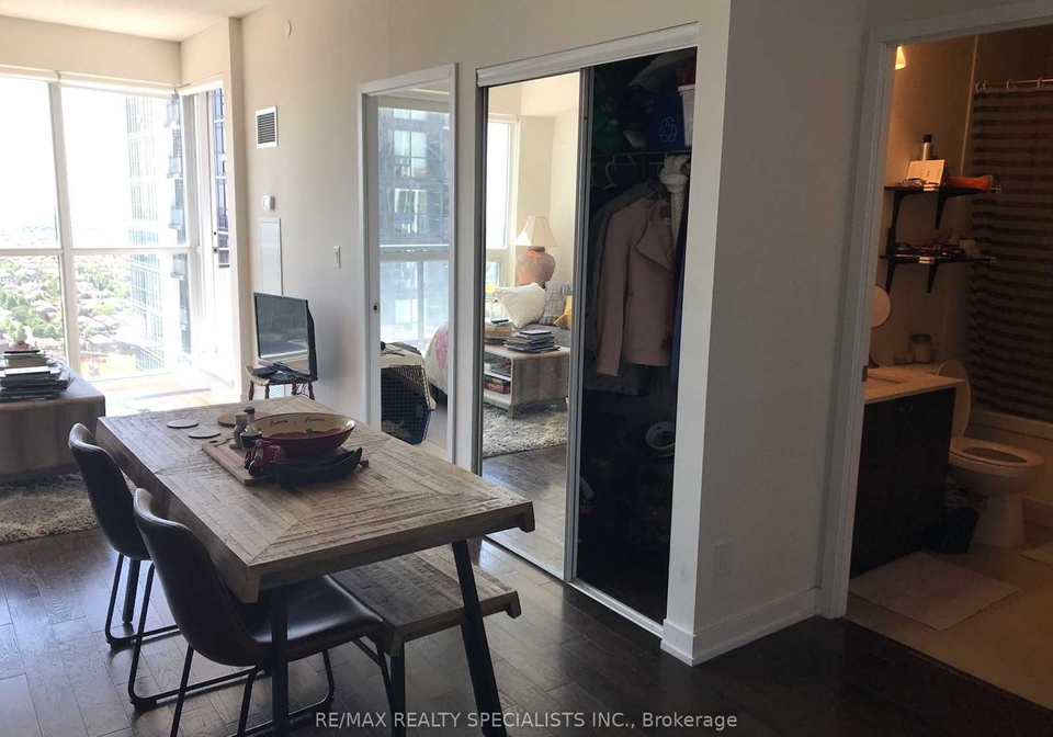 510-curran-place-mississauga-ontario-w12607088