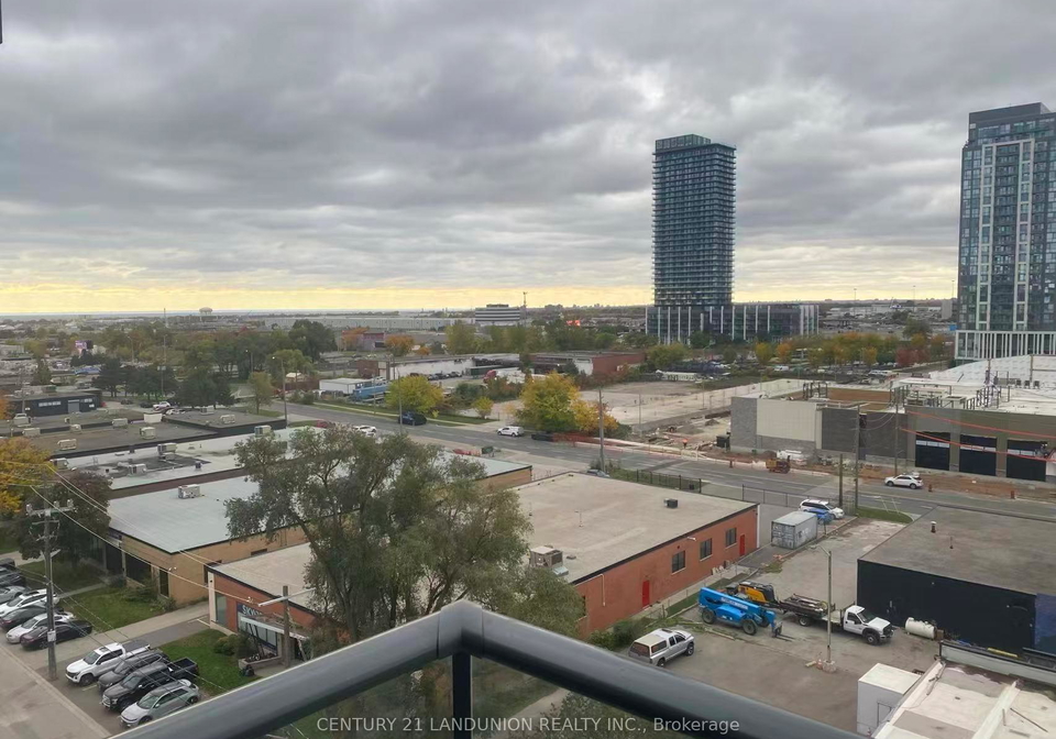 1037-the-queensway-etobicoke-ontario-w12607252