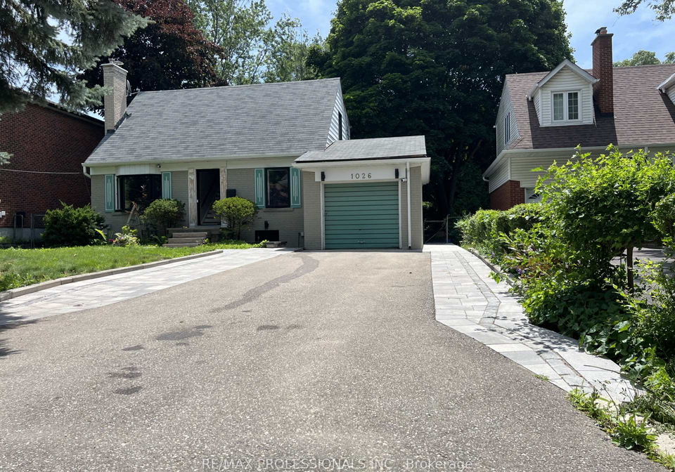1026-hedge-drive-mississauga-ontario-w12607600
