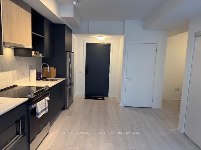 395-dundas-street-w-oakville-ontario-w12607640