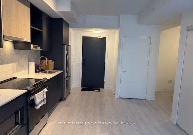 395-dundas-street-w-oakville-ontario-w12607640