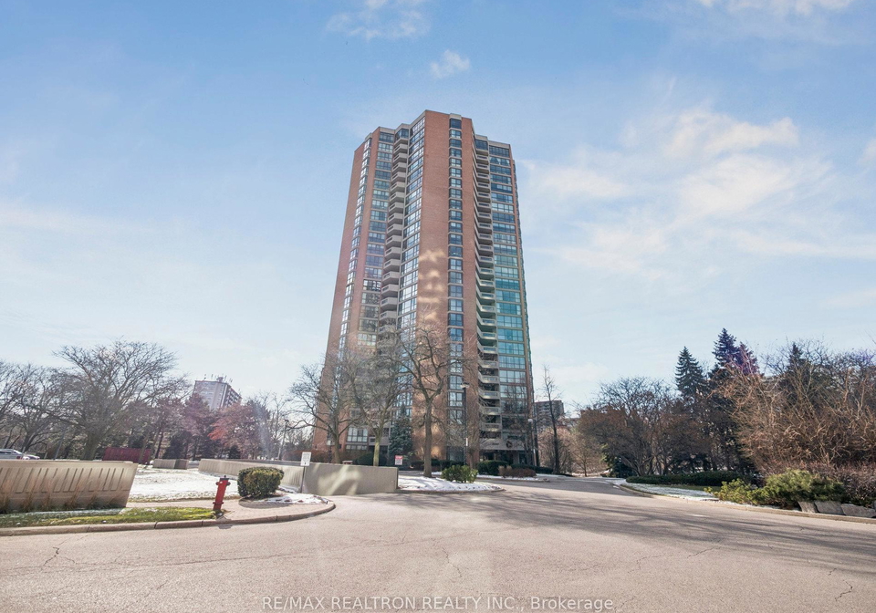2000-islington-avenue-etobicoke-ontario-w12607644