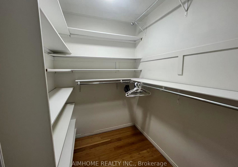 401-kittridge-road-oakville-ontario-w12607694
