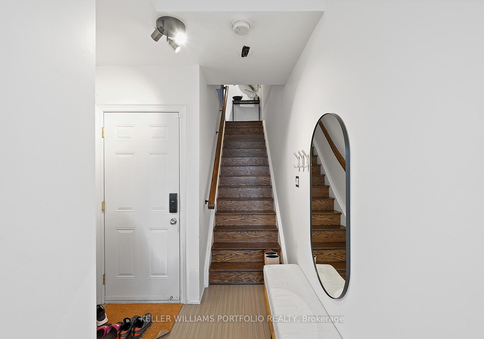 262b-bering-avenue-etobicoke-ontario-w12607868