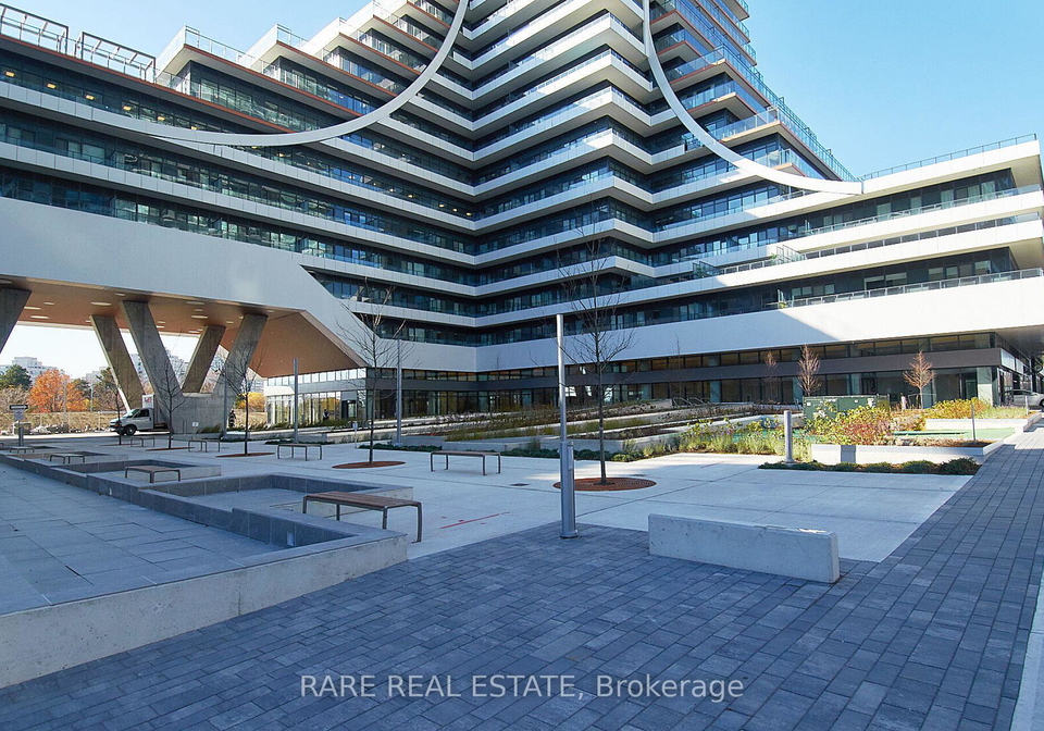 30-shore-breeze-drive-etobicoke-ontario-w12607960