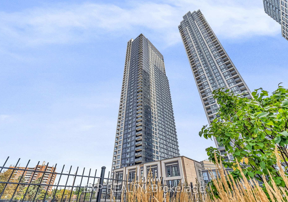 5-mabelle-avenue-etobicoke-ontario-w12608104
