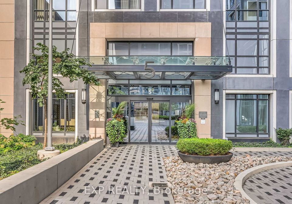 5-mabelle-avenue-etobicoke-ontario-w12608104