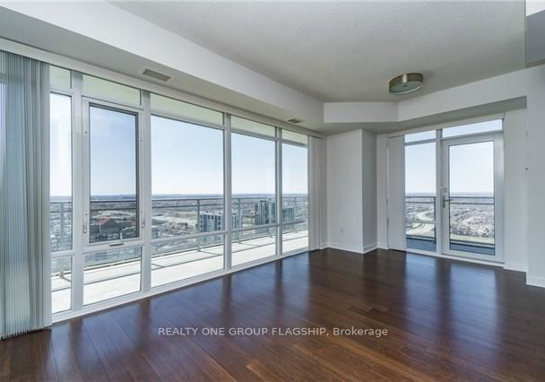 360-square-one-drive-mississauga-ontario-w12608376