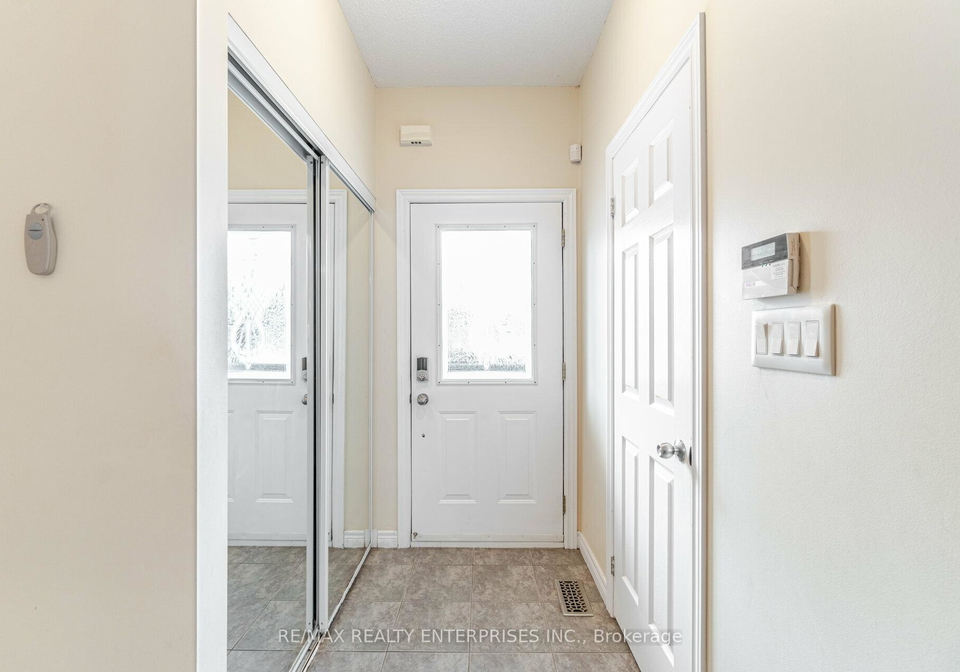 2341-vanessa-drive-burlington-ontario-w12608584