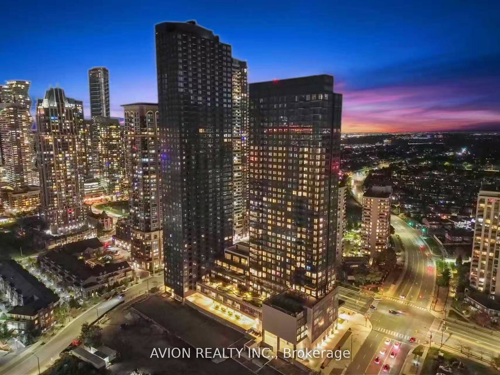 395-square-one-drive-mississauga-ontario-w12608648