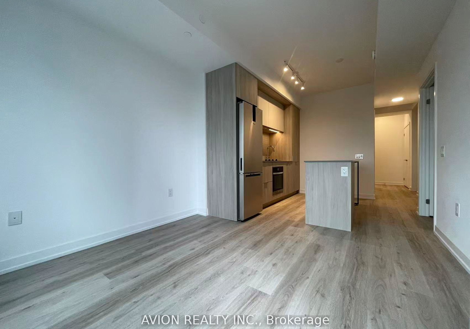 395-square-one-drive-mississauga-ontario-w12608648