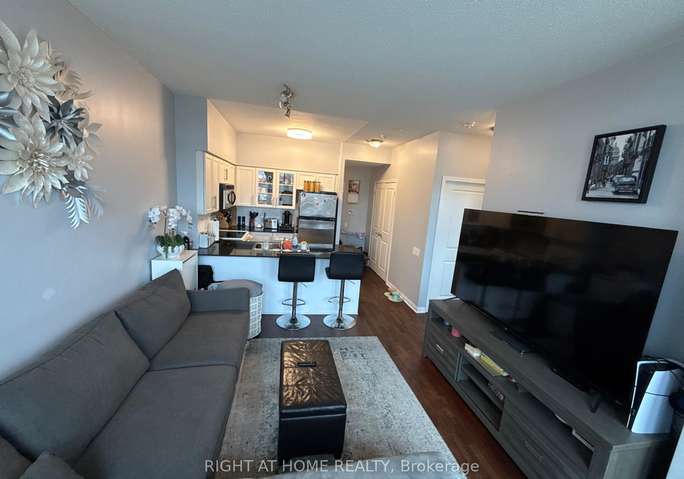15-windermere-avenue-toronto-ontario-w12609036