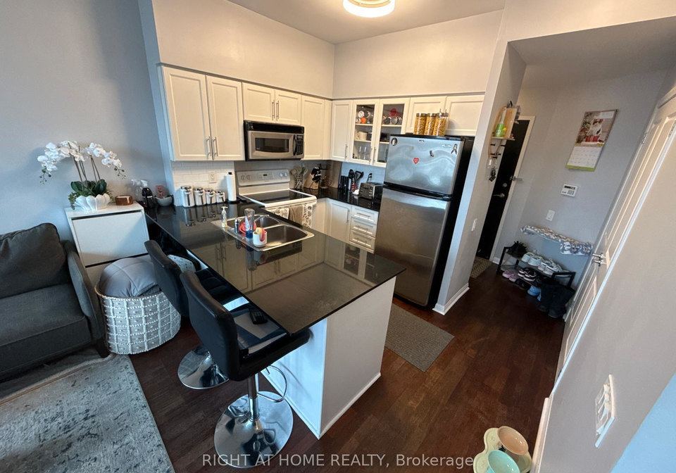 15-windermere-avenue-toronto-ontario-w12609036