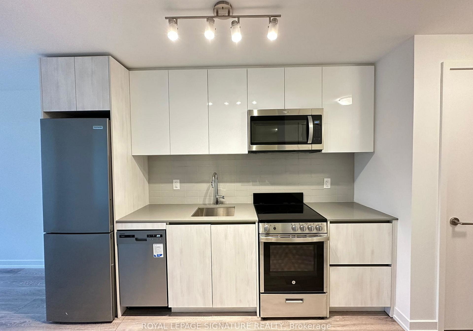 11-maryport-avenue-york-ontario-w12609054