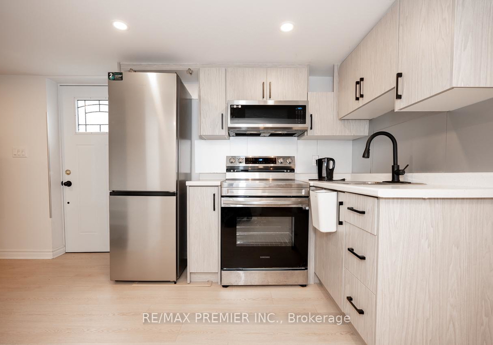 25-wallasey-avenue-york-ontario-w12609082