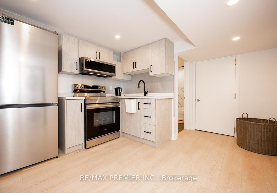 25-wallasey-avenue-york-ontario-w12609082