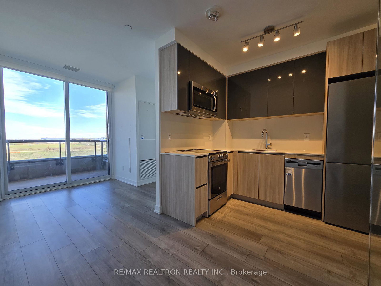 3100-keele-street-york-ontario-w12609392